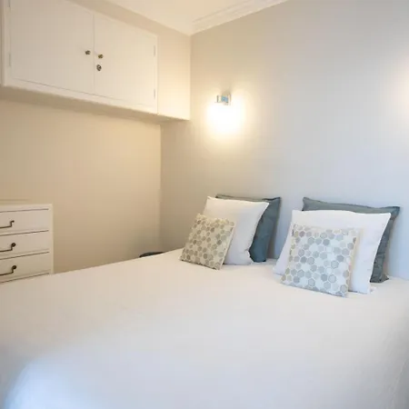 شقة One Bedroom With Beautiful Sea View *