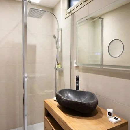One Bedroom With Beautiful Sea View شقة كان