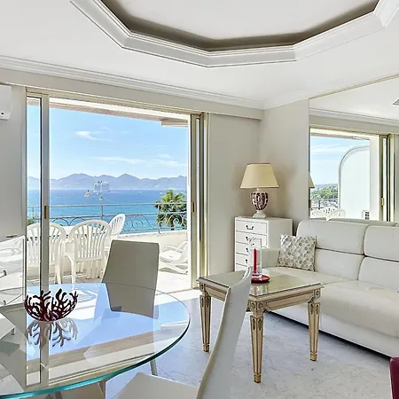 One Bedroom With Beautiful Sea View