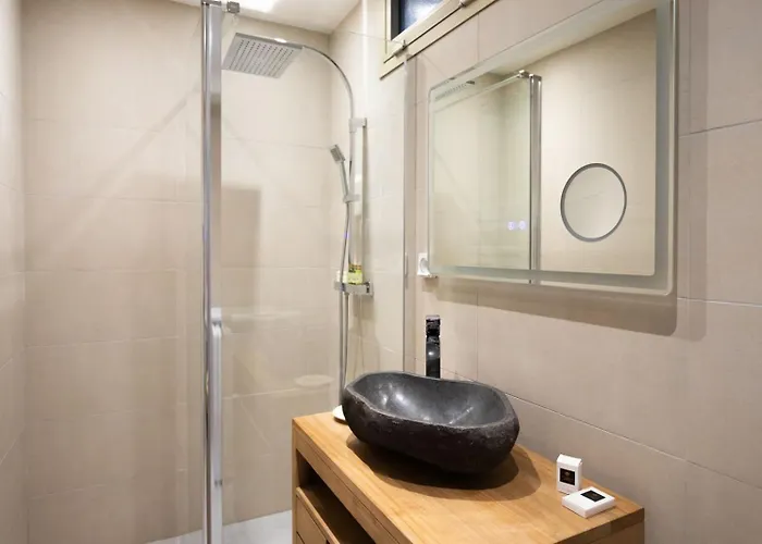 One Bedroom With Beautiful Sea View شقة كان